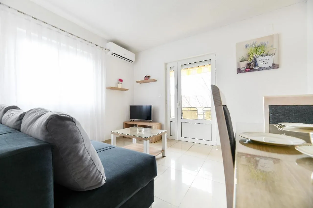 Apartments Diora Seline Chorvatsko