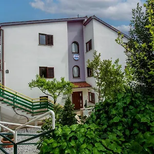 Iva Apartmán Pula